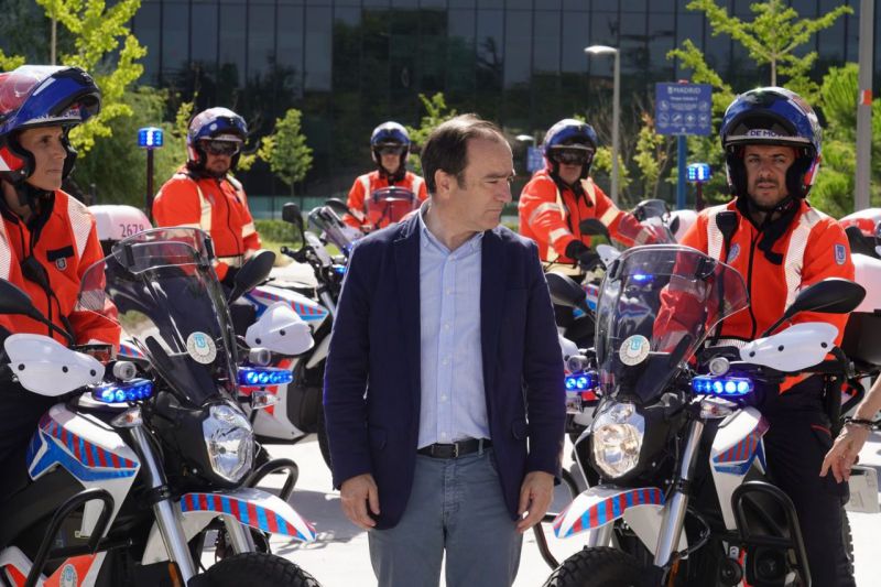 Agentes Movilidad Madrid motocicletas electricas