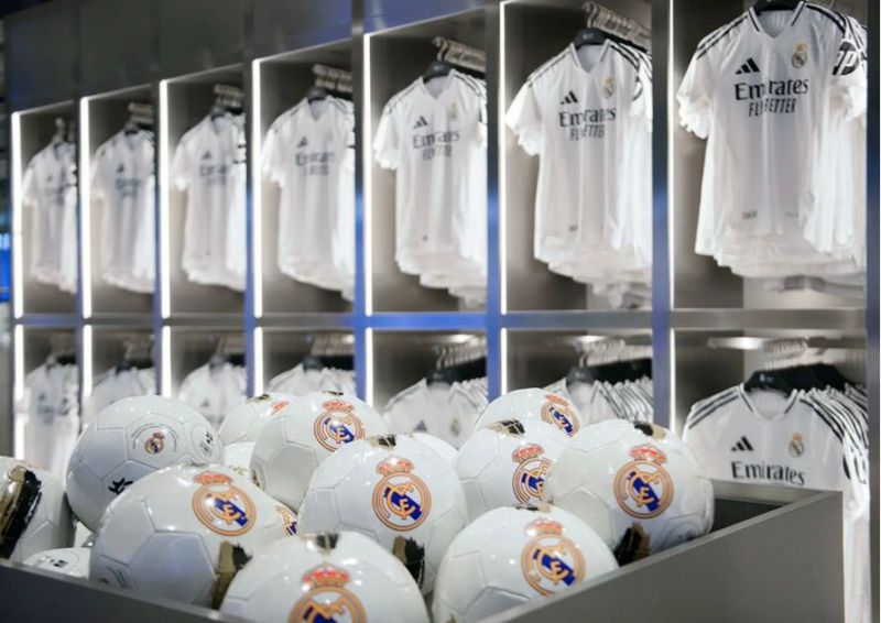 Estadio Santiago Bernabeu, nueva tienda