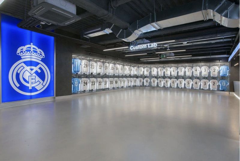 Estadio Santiago Bernabeu, nueva tienda