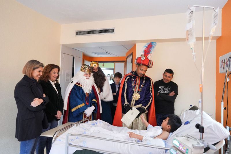 Los Reyes Magos, en el Hospital Principe de Asturias