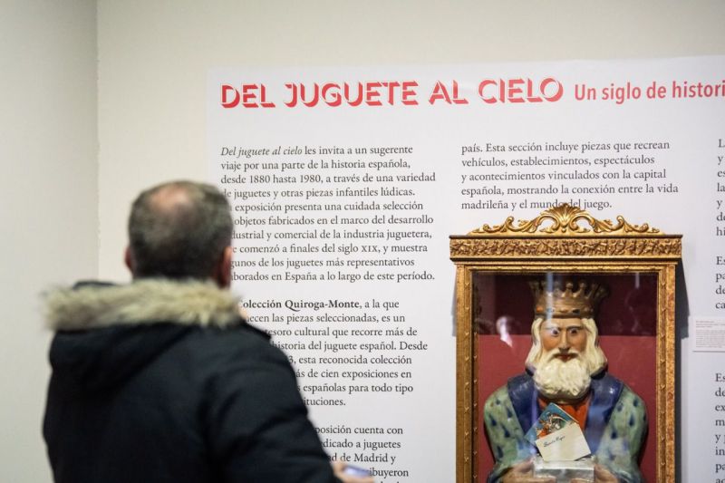 Exposición 'Del Juguete al cielo. Un siglo de historia 1880 - 1980'