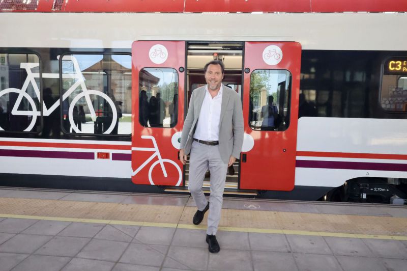 Cercanias nuevos trenes Madrid 2026 