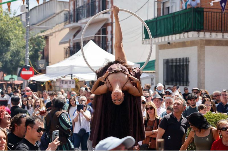 Feria Medieval El Alamo visita Díaz Ayuso